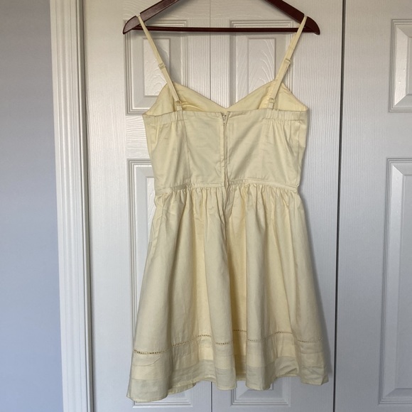 Dynamite Sundress - Picture 2 of 5